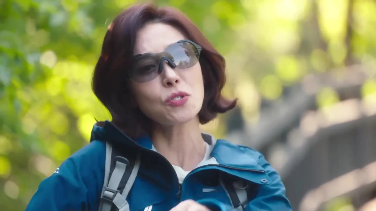Кадры из сериала Сын маминой подруги (2024)
